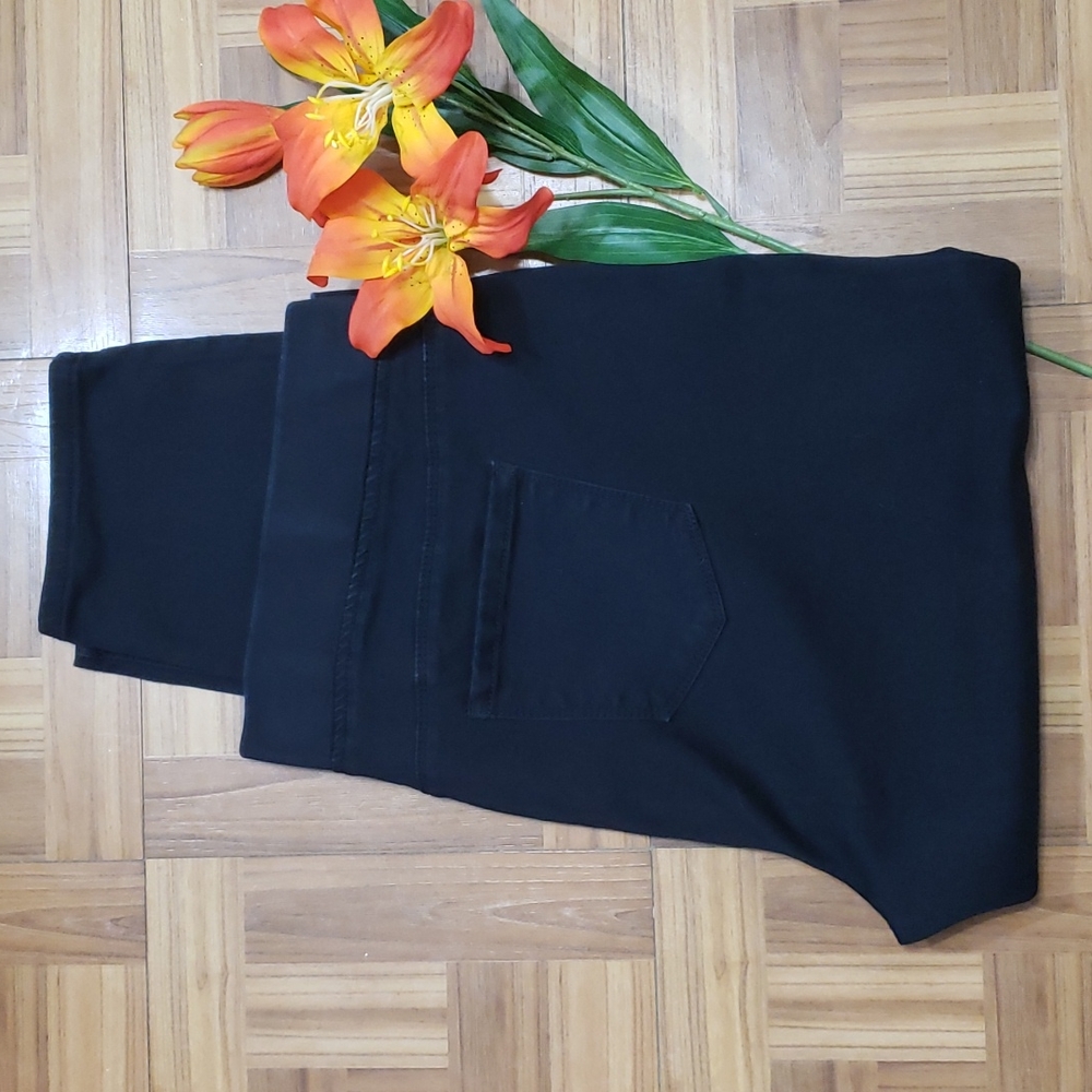 AVENUE DENIM black pull-on stretch jeans
